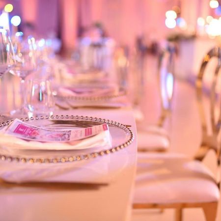 Hotel Continental Vorë Zewnętrze zdjęcie