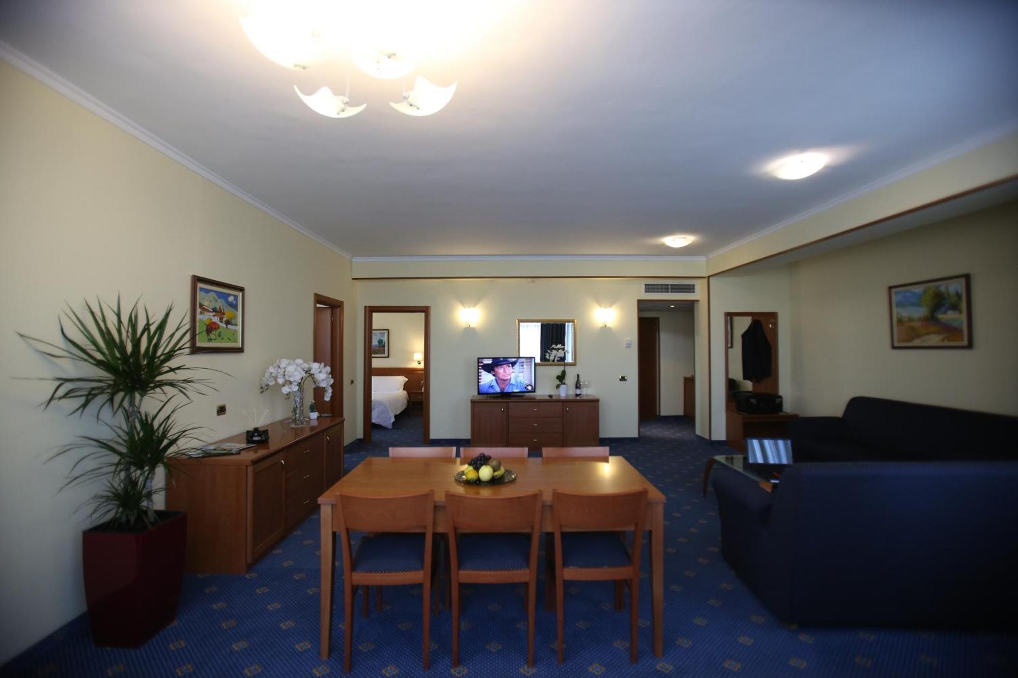 Hotel Continental Vorë Pokój zdjęcie